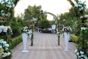 entrance decor, imported flowers decor, wedding designers, outdoor event