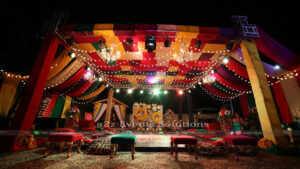 grand setup, colorful wedding