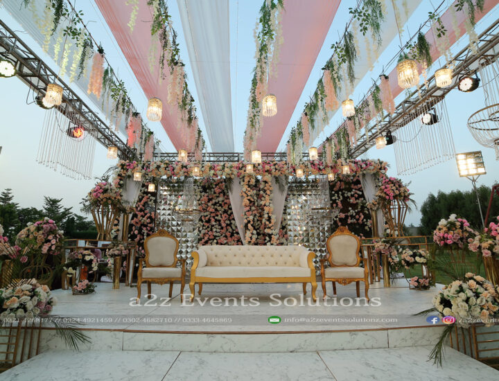 nikkah stage, elegant decor