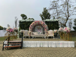 reception backdrop, open air wedding