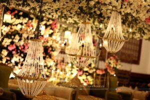 hanging chandeliers, decor experts