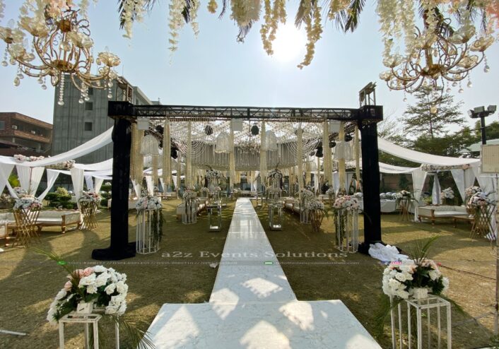 white wedding, walima decor