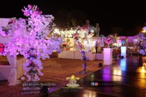 thematic wedding designers, maple leaves decor
