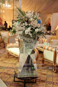 imported and fresh flowers decor, best catering company in lahore