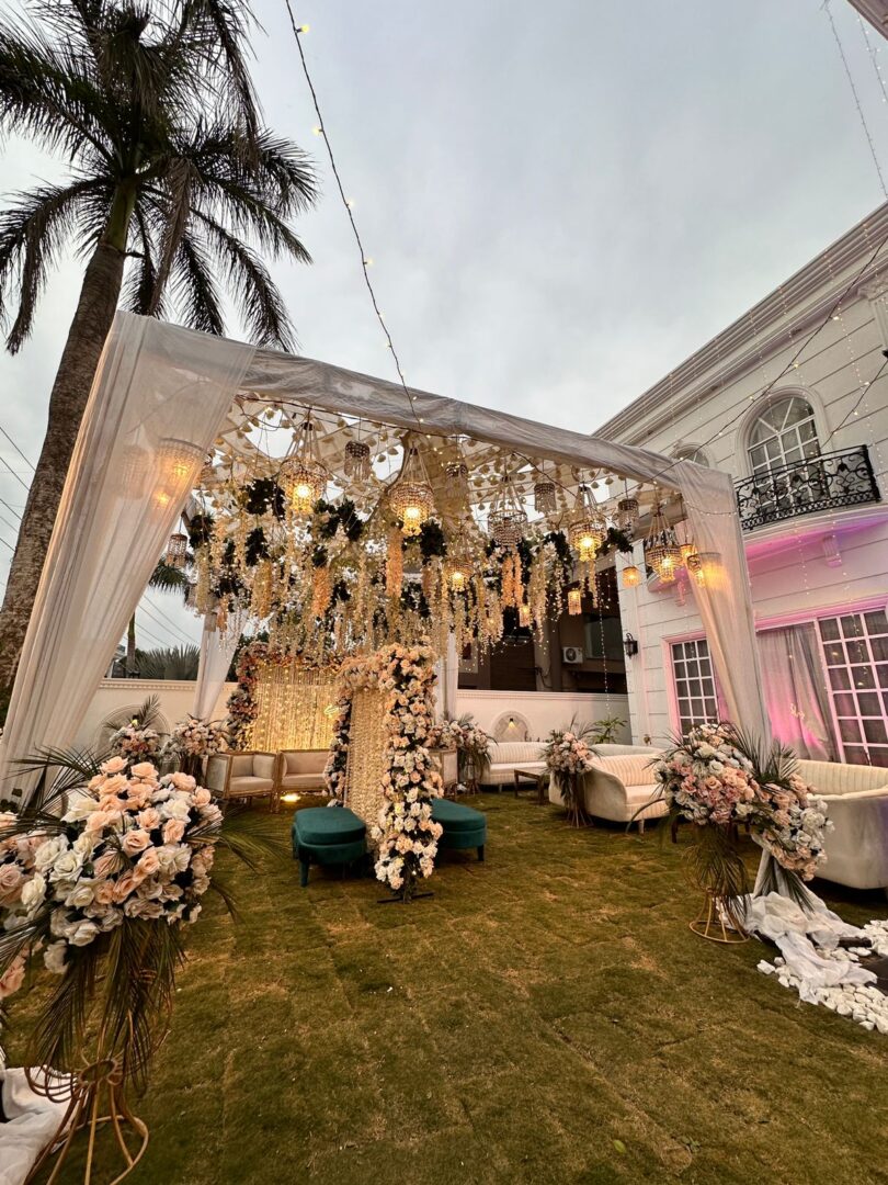 stage, nikah wall