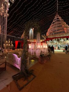 standing chandeliers, events designers, wedding management company, a2z events solutions