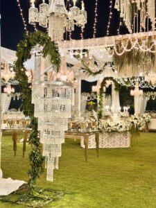 wedding-designers outdoor wedding, western theme, standing chandeliers, wedding management