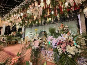 stage decor, grand stage, stages designers, wedding stage