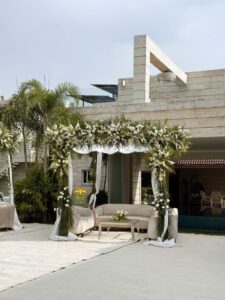 western-decor gazebo, open air setup, daytime event, western theme