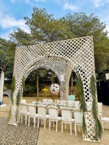 fine dining, arabian gazebo, open air setup, daytime lunch