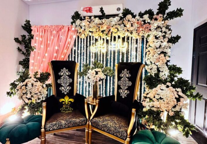 stages designers, floral decor, catering company, intimate setup