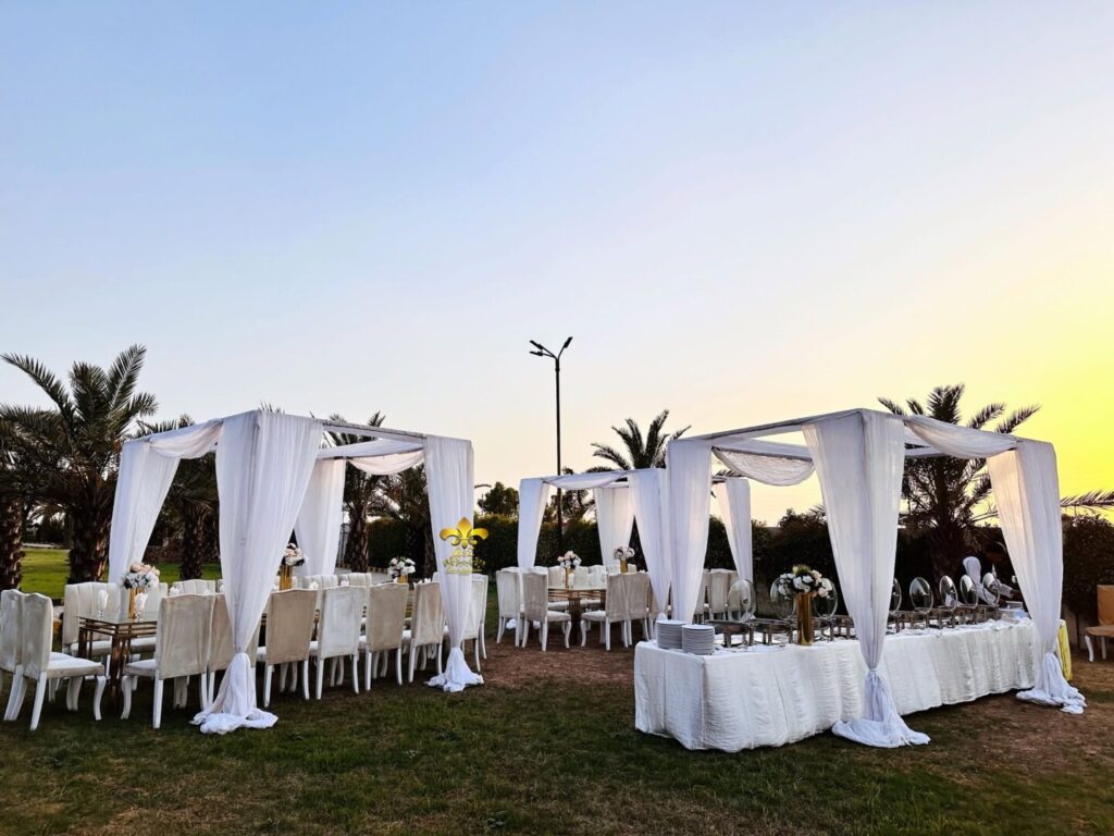 outdoor-family-get-together open air event, fine dining, intimate event, a2z events solutions