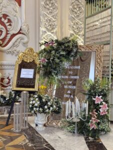 photo booth, candles stand, crystal vases, looking mirror