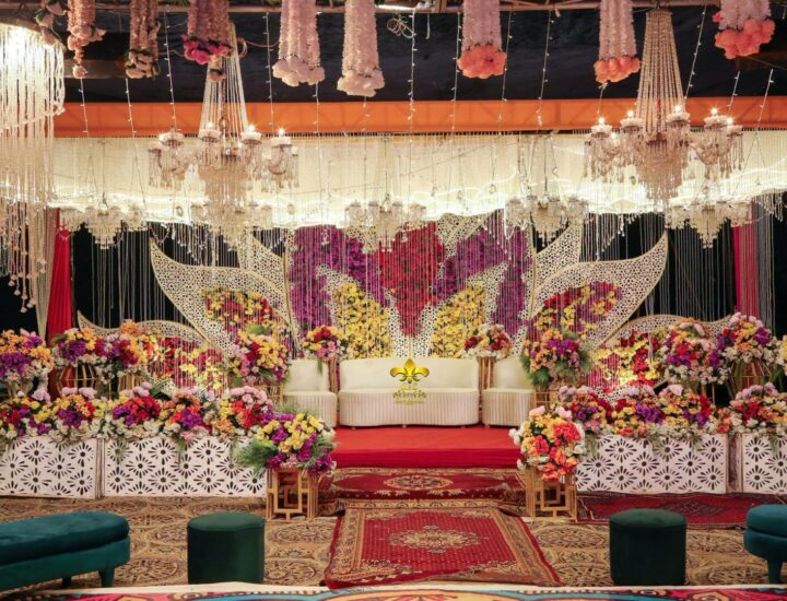 grand stage, stages designers, chandeliers, catering