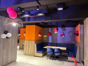 grand decorations, foodies
